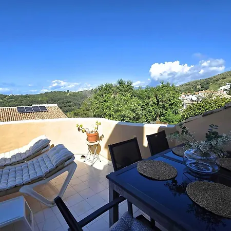 Sea, Pool And Garden Views A228 公寓 *